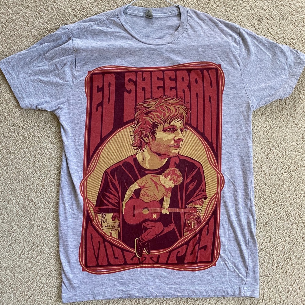 NEVER WORN ED SHEERAN MULTIPLY TOUR T SHIRT